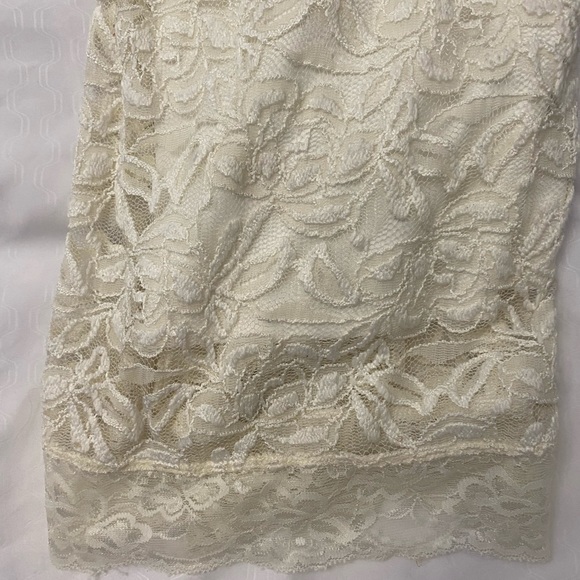 Dress - Picture 5 of 7